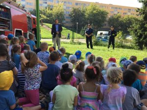 Policjant z wizytą w przedszkolu