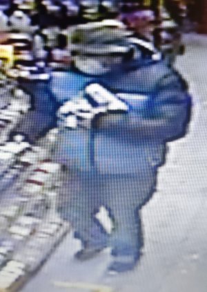 Na zdjęciu widać poszukiwanego mężczyznę