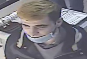 na zdjęciu widać poszukiwanego mężczyznę