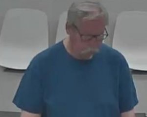 na zdjęciu widać poszukiwanego mężczyznę