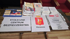 Zdjęcie przedstawia kolorowe książki edukacyjne.