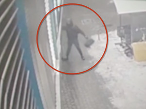 Zastraszyli 16-latka przedmiotem przypominającym maczetę i okradli go