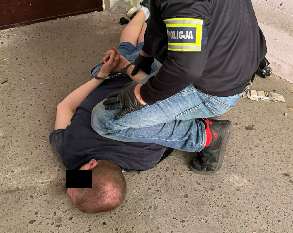 4 kilogramy narkotyków zabezpieczone przy ulicy Brzeskiej przez operacyjnych z Pragi Północ